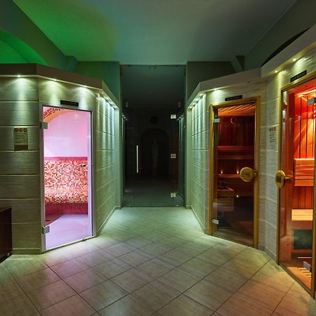 Hotel Na Półboru Sieradz Exterior foto