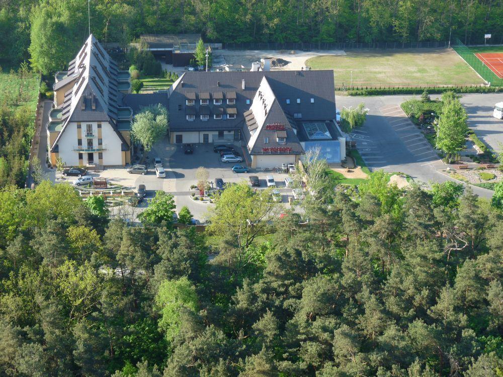 Hotel Na Półboru Sieradz Exterior foto